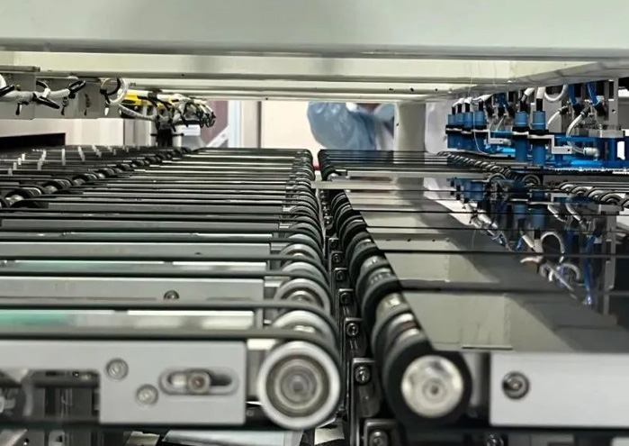 ���ʽ��ر�Ƭ����333�������������·��